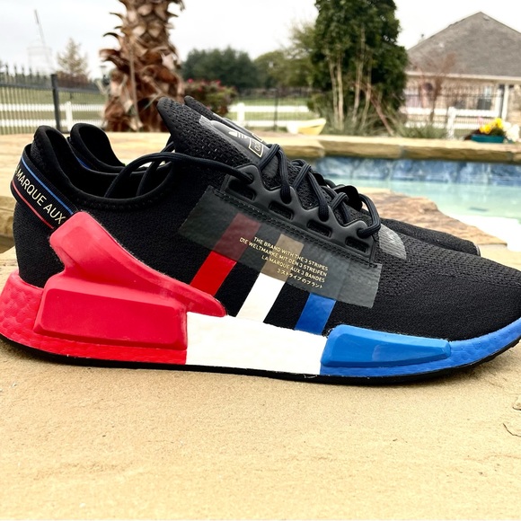 nmd shoes nmd r1 v2 mens